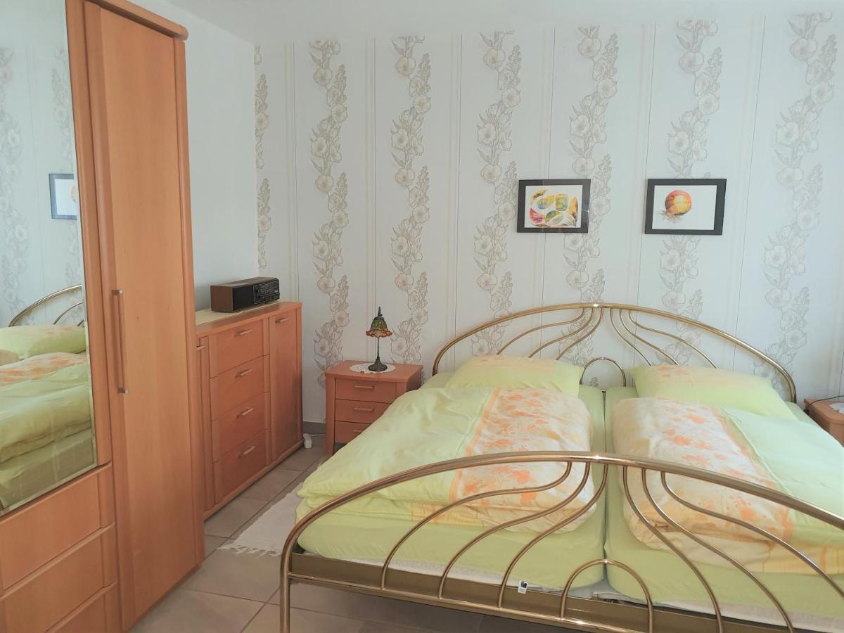 Ferienwohnung Haus Sonnenschein Trassem Екстериор снимка